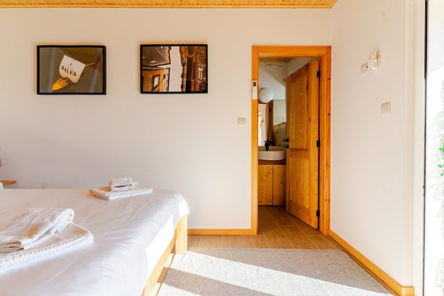En-suite bedroom and bathroom at Casa do Sol, Northern Portugal